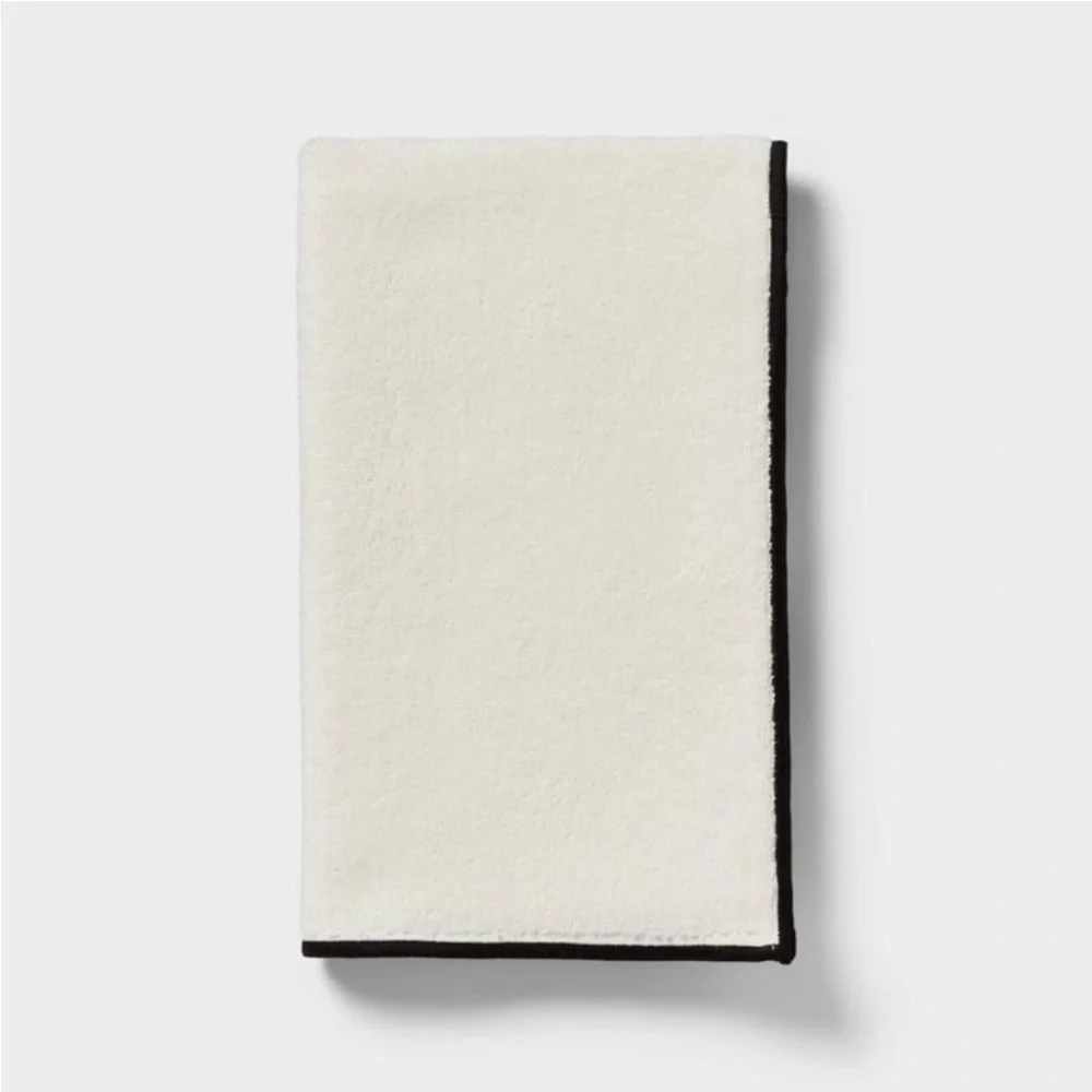 THRESHOLD NWT luxe border stitch hand towel -black/white